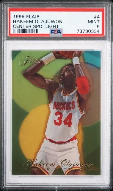 1995-96 Flair Hakeem Olajuwon Center Spotlight Center Spotlight #4 card image
