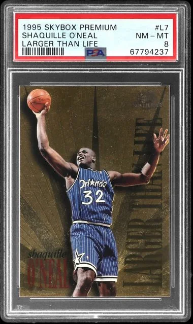 1995-96 SkyBox Premium Shaquille O'Neal Larger Than Life #L7 card image