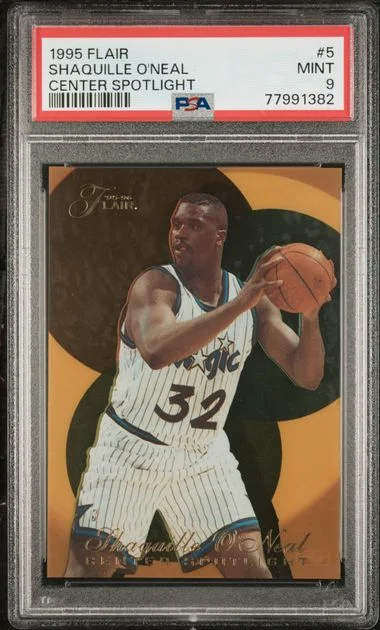 1995 Flair Shaquille O'Neal Center Spotlight Center Spotlight #5 card image