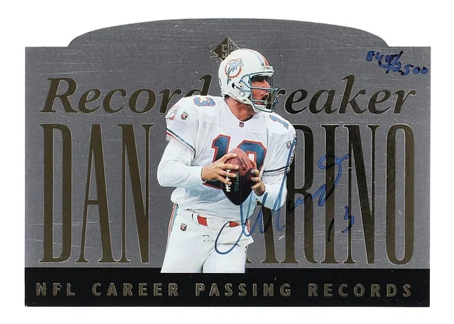 1995 Upper Deck Dan Marino Record Breaker #DM1 card image