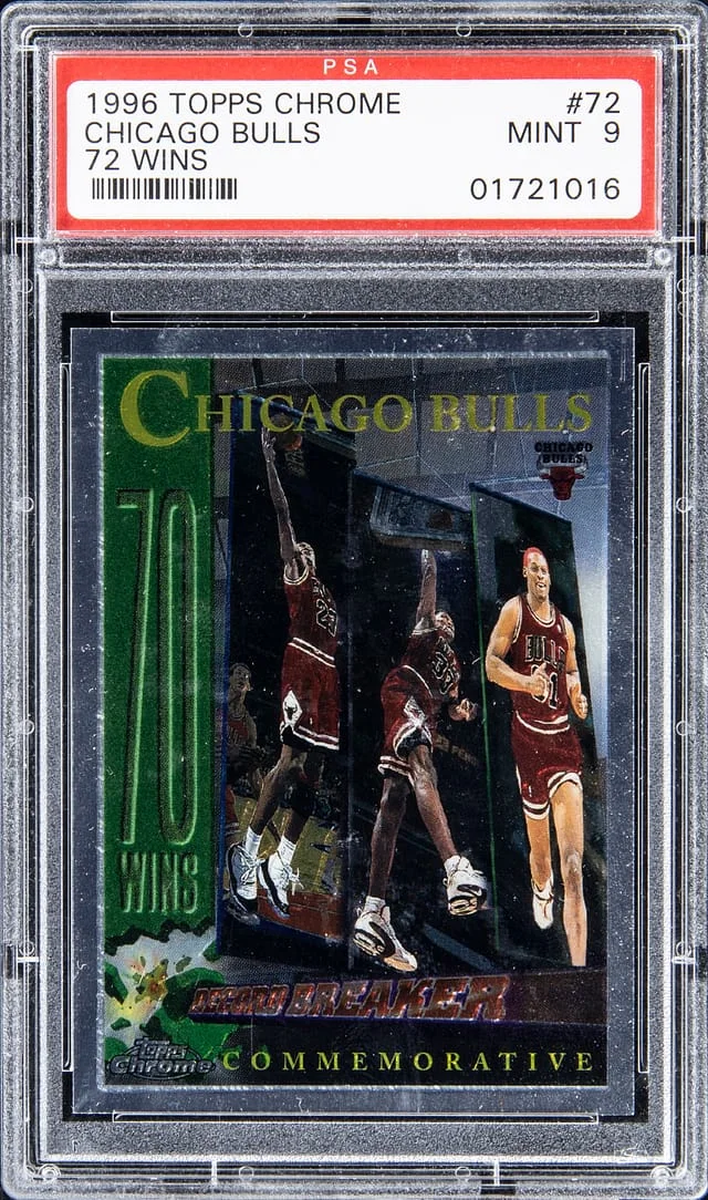 1996-97 Topps Chrome Chicago Bulls #71 card image