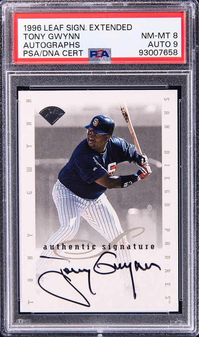 1996 Leaf Signature Extended Autographs Tony Gwynn #no-number card image