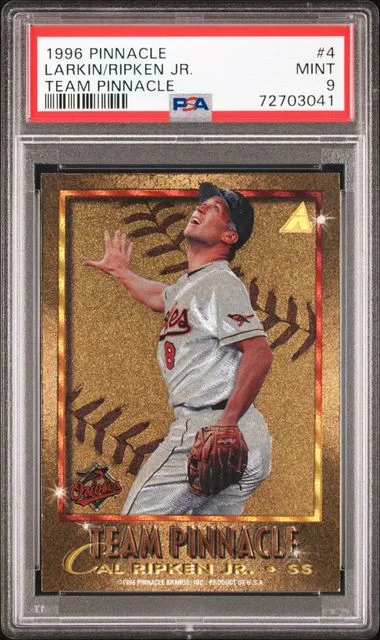 1996 Pinnacle Barry Larkin/Cal Ripken Jr. Team Pinnacle #4 card image