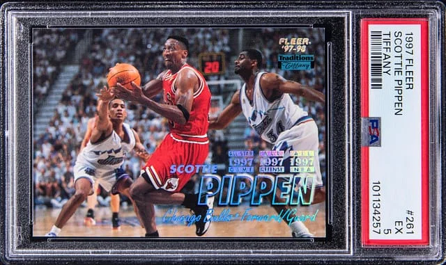 1997-98 Fleer Scottie Pippen Tiffany #261 card image