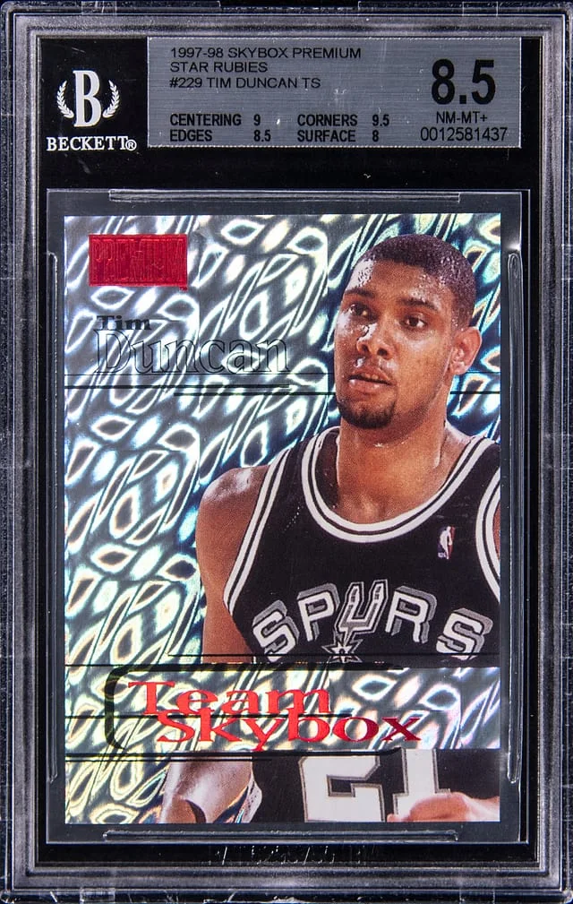 1997-98 SkyBox Premium Tim Duncan Team SkyBox Star Rubies #229 card image
