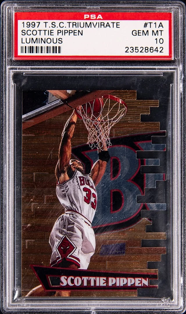 1997-98 Topps Stadium Club Scottie Pippen Triumvirate Luminous #T1A card image