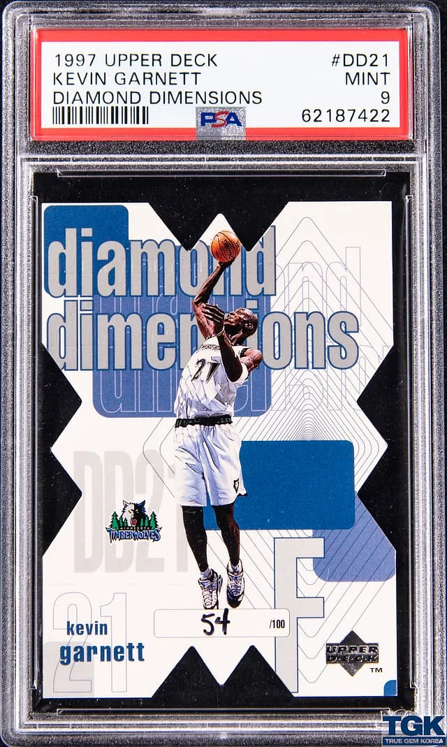 1997-98 Upper Deck Kevin Garnett Diamond Dimensions #DD21 card image