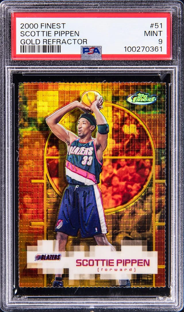 2000-01 Topps Finest Scottie Pippen Gold Refractor #51 card image