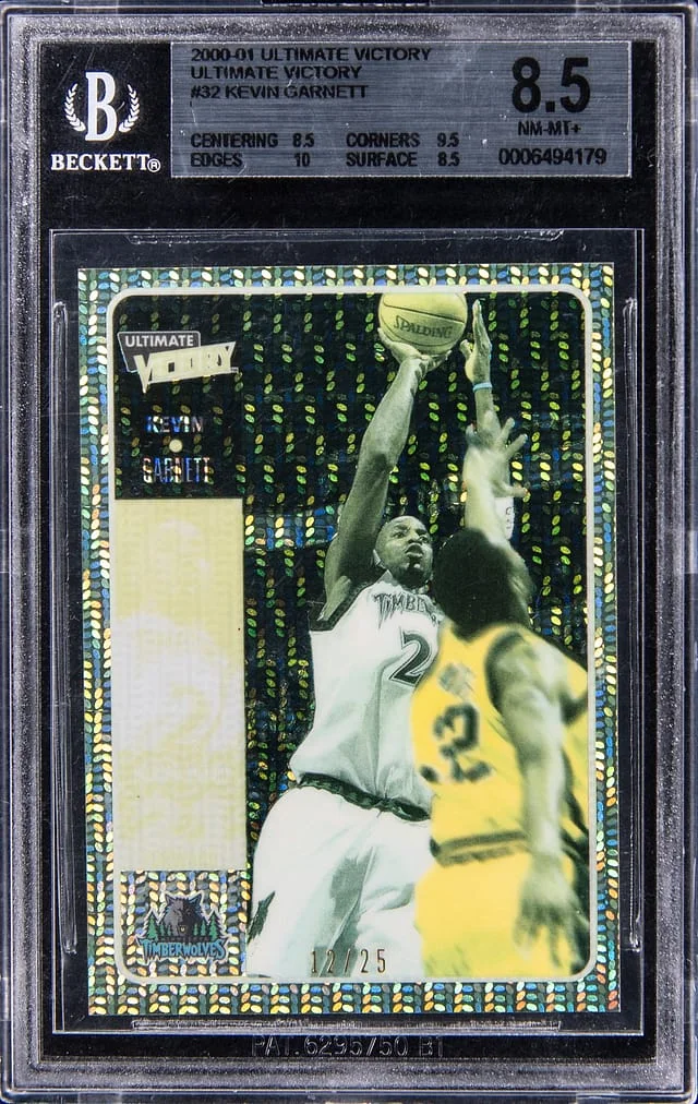 2000-01 Upper Deck Ultimate Victory Kevin Garnett Ultimate Victory #32 card image