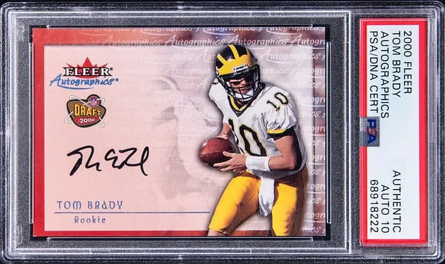 2000 Fleer Autographics Tom Brady #NNO card image
