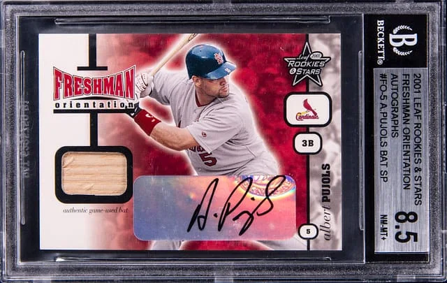 2001 Leaf Rookies & Stars Albert Pujols Freshman Orientation Autographs #FO-5 card image