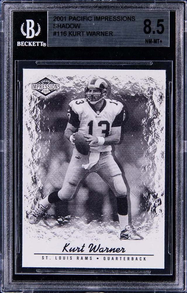 2001 Pacific Impressions Shadow Kurt Warner #116 card image