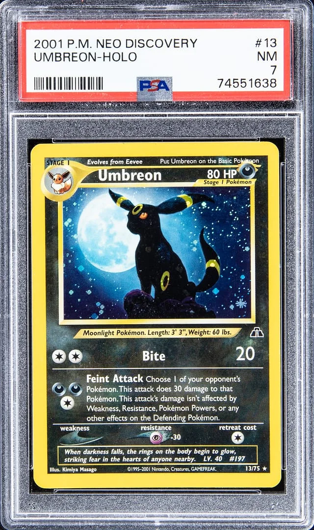 2001 P.M Neo Discovery Holofoil Umbreon #13 card image