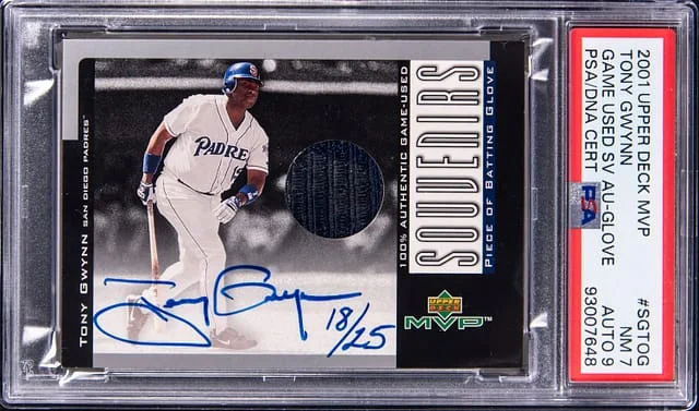 2001 Upper Deck MVP Tony Gwynn Game Used Souvenirs Autograph-Glove #SG-TOG card image
