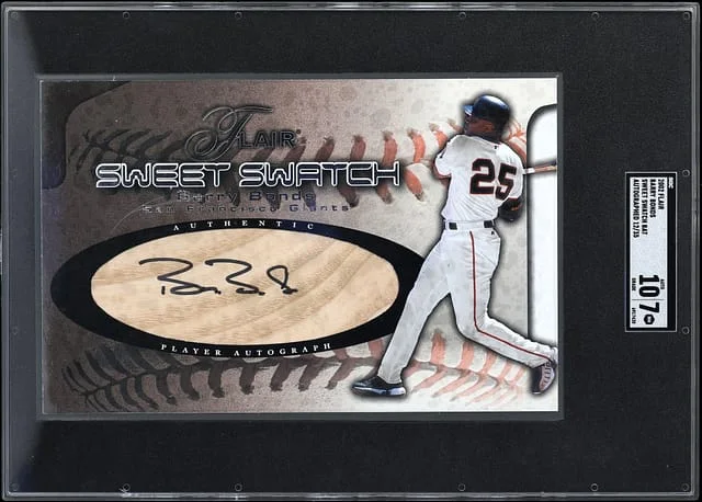 2002 Flair Sweet Swatch Bat #no-number card image