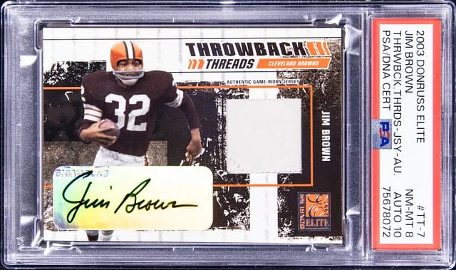 2003 Donruss Elite Jim Brown Throwback Threads Jersey Autograph #TT-7 card image