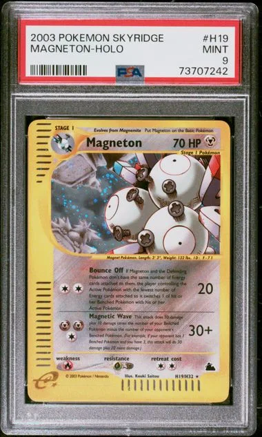 2003 Pokemon Skyridge Holofoil Magneton #H19 card image