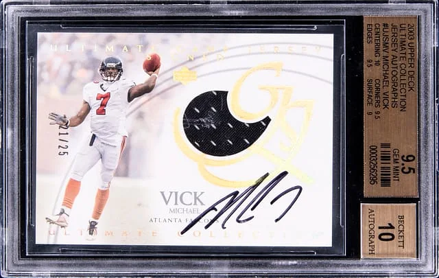 2003 Upper Deck Ultimate Collection Michael Vick Jersey Autograph #UJS-MV card image