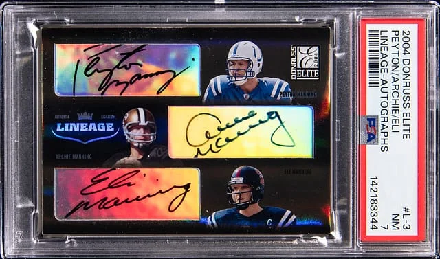2004 Donruss Elite Peyton Manning/Archie Manning/Eli Manning Multi-Signed Lineage Autographs #L-3 card image