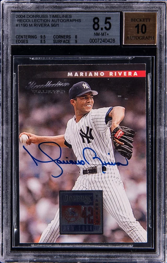 2004 Donruss Mariano Rivera Timeless Recollection Autograph #67 card image