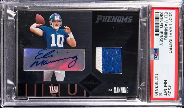 2004 Leaf Limited Eli Manning Signed Jersey #225 card image