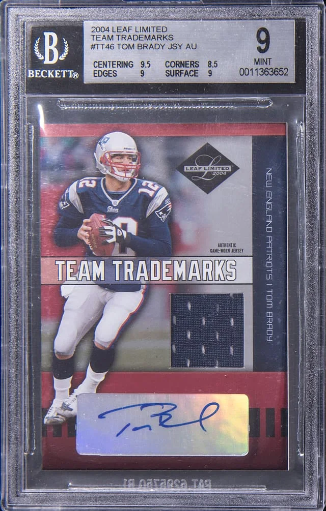 2004 Leaf Limited Tom Brady Team Trademarks Jersey Autographs #TT46 card image