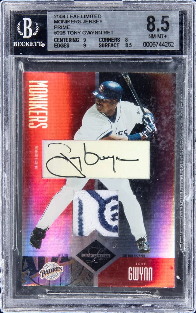 2004 Leaf Limited Tony Gwynn Monikers Jersey Prime #226 card image