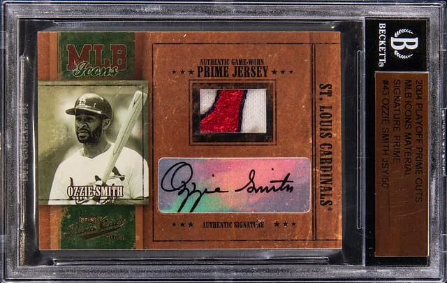 2004 Playoff Prime Cuts Ozzie Smith MLB Icons Material Signature Prime #MLB-43 card image