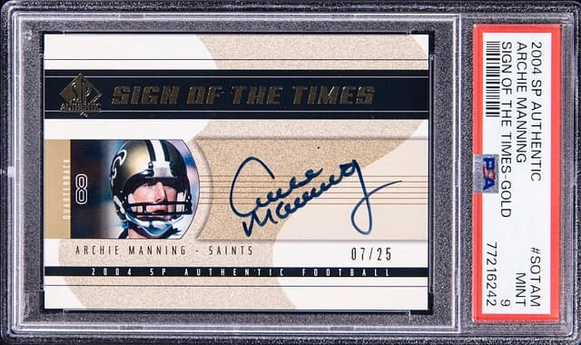 2004 SP Authentic Archie Manning Sign Of The Times Gold #SOTAM card image