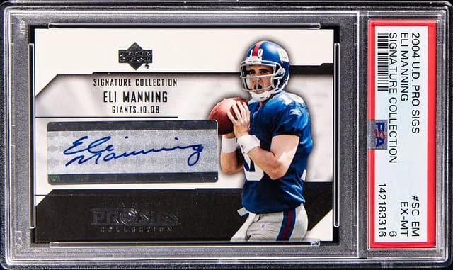 2004 Upper Deck Eli Manning Signatures Signature Collection #SC-EM card image