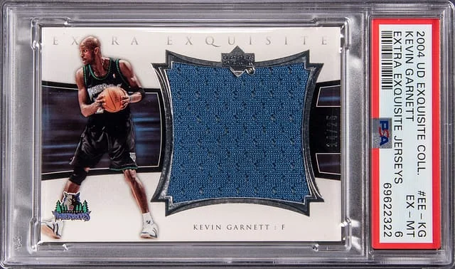 2004 Upper Deck Exquisite Collection Kevin Garnett Extra Exquisite Jerseys #EE-KG card image
