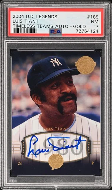 2004 Upper Deck Legends Luis Tiant Timeless Teams Autograph Gold #189 card image