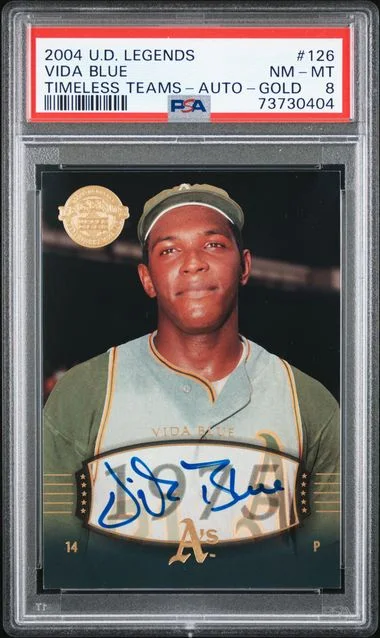 2004 Upper Deck Legends Vida Timeless Teams Autograph Gold #126 card image