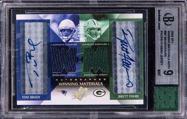 2004 Upper Deck SPx Tom Brady/Brett Favre Winning Materials Autographs #WMA-BF card image