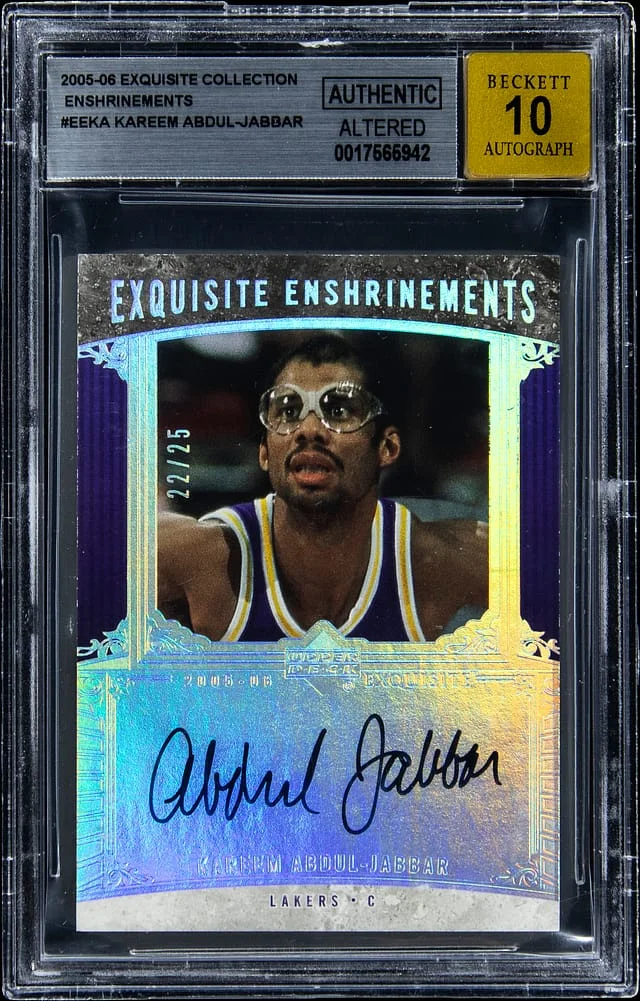 2005-06 Upper Deck Exquisite Collection Kareem Abdul-Jabbar Enshrinements #EEKA card image