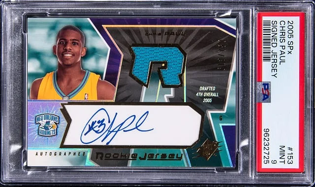 2005-06 Upper Deck SPx Chris Paul Signed Jersey #153 card image