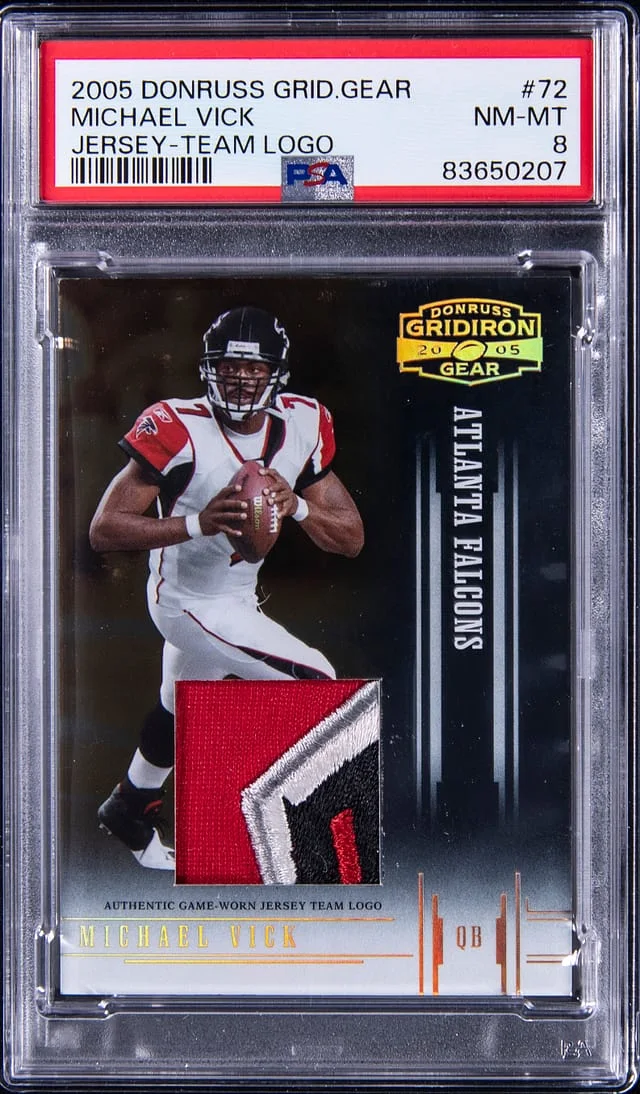 2005 Donruss Michael Vick Gridiron Gear Jersey Team Logo #72 card image