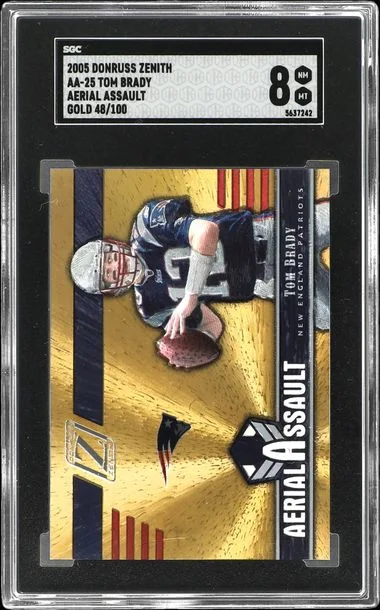 2005 Donruss Tom Brady Zenith Aerial Assault Gold #AA-25 card image