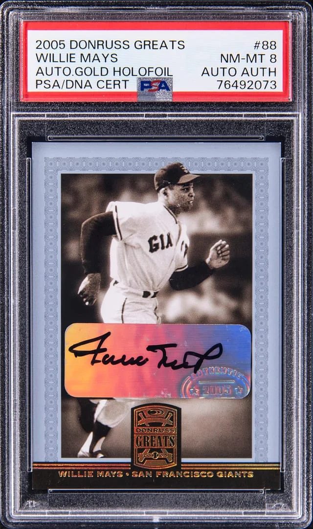 2005 Donruss Willie Mays Greats Autograph Gold Holofoil #88 card image
