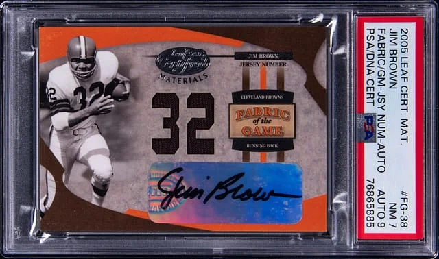 2005 Leaf Certified Materials Jim Brown Fabric Of The Game Jersey Number Autographs #FG-38 card image
