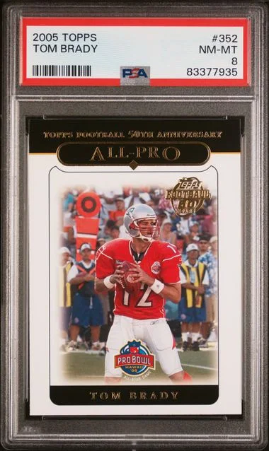 2005 Topps Tom Brady #352 card image