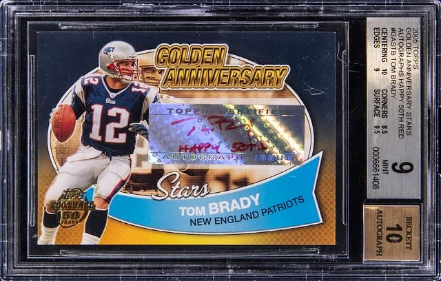 2005 Topps Tom Brady Golden Anniversary Stars Autographs Happy 50th Red #GAS-TB card image