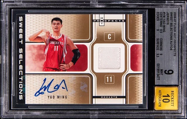 2006-07 Fleer Hot Prospects Yao Ming Sweet Selections Autograph Jersey #SSA-YM card image
