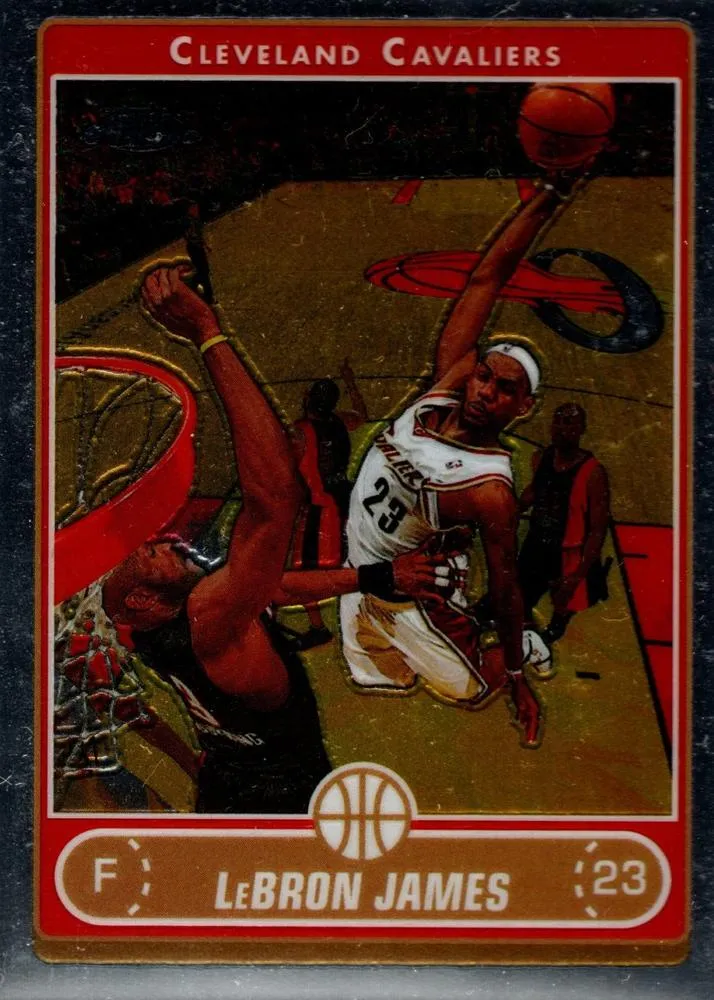2006-07 Topps Chrome Lebron James #67 card image