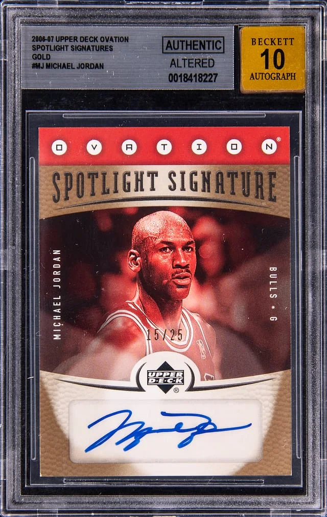 2006-07 Upper Deck Ovation Michael Jordan Spotlight Signatures Gold #SS-MJ card image