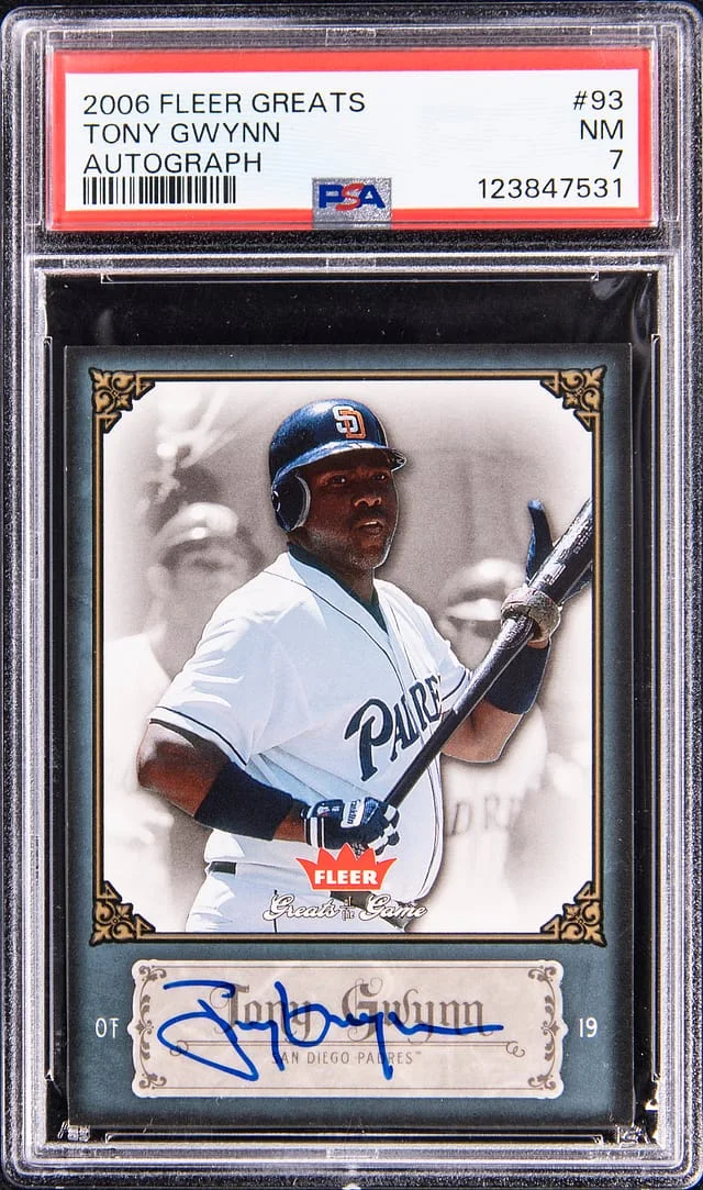 2006 Fleer Greats Tony Gwynn Autograph #93 card image