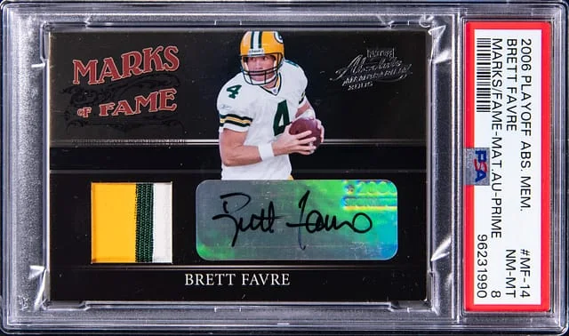 2006 Playoff Absolute Memorabilia Brett Favre Marks of Fame Material Autograph Prime #MF-14 card image