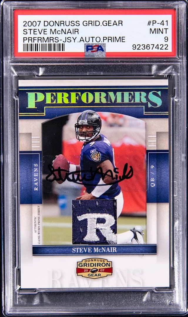 2007 Donruss Steve McNair Gridiron Gear Performers Jersey Autograph Prime #P-41 card image