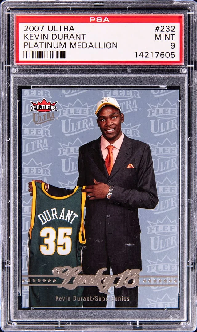 2007 Fleer Ultra Kevin Durant Lucky 13 Platinum Medallion #232 card image