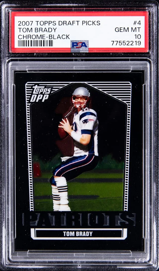 2007 Topps Tom Brady Draft Picks Chrome Black #4 card image